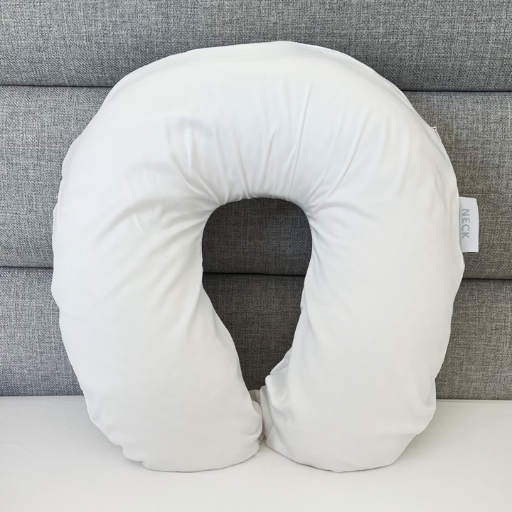 What does the white bamboo neck pillowcase look like on a travel pillow? Fresh, breathable, and perfect for comfort on the go.